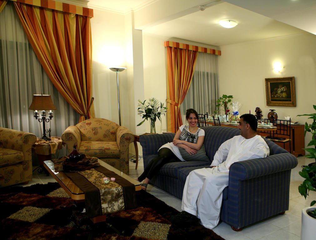 Khalidia Hotel Apartments Dubái Habitación foto