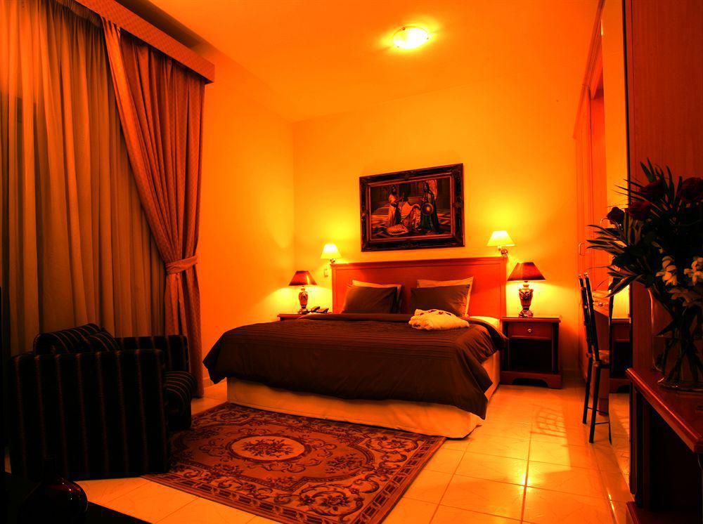 Khalidia Hotel Apartments Dubái Exterior foto